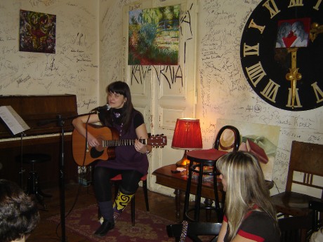 koncert v Salmovce únor 2010 032.jpg
